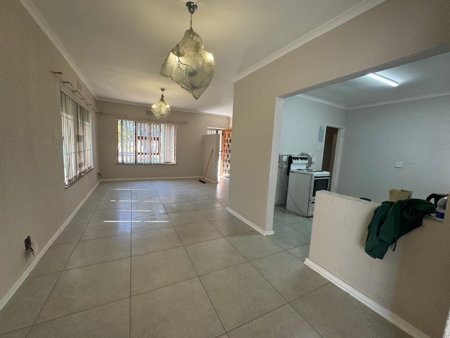 4 Bedroom Property for Sale in St Dumas Western Cape